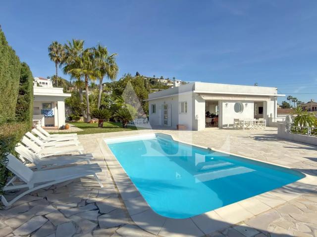 Elegante Villa Golfe Juan Vue Mer 174m² Golfe Juan