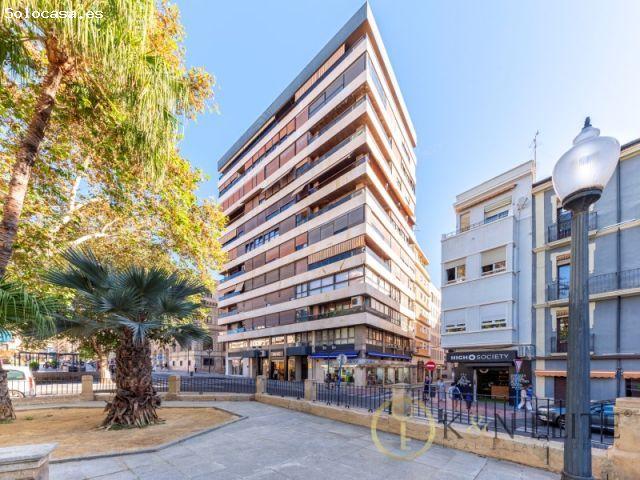 Elegante Vivienda en Pleno Centro de Alicante