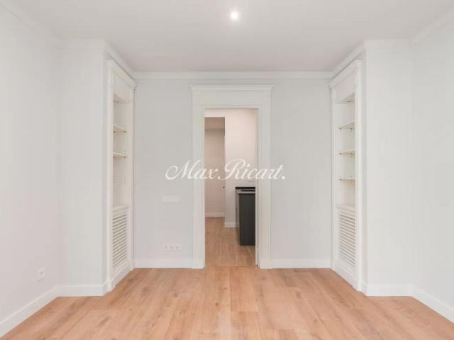 Elegante y a estrenar a dos pasos de Turó Park 205m²