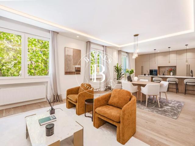 Elegante y Amplio Piso con Vistas Verdes en el Barrio de Sal. 175m² Madrid