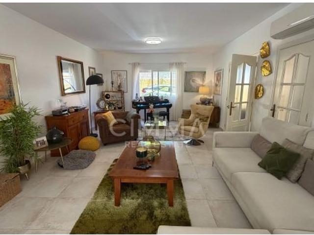 Elegante adosado en Albir con piscina privada