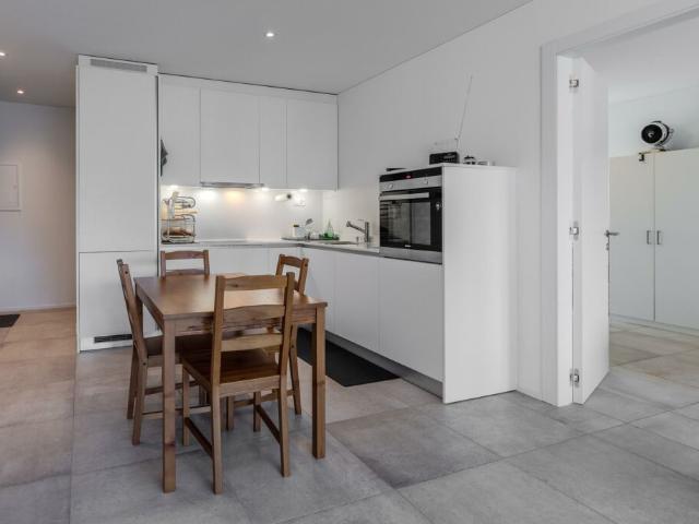 ELEGANTE AMPIO E MODERNO 2.5 LOCALI CON TERRAZZA AD AGNO