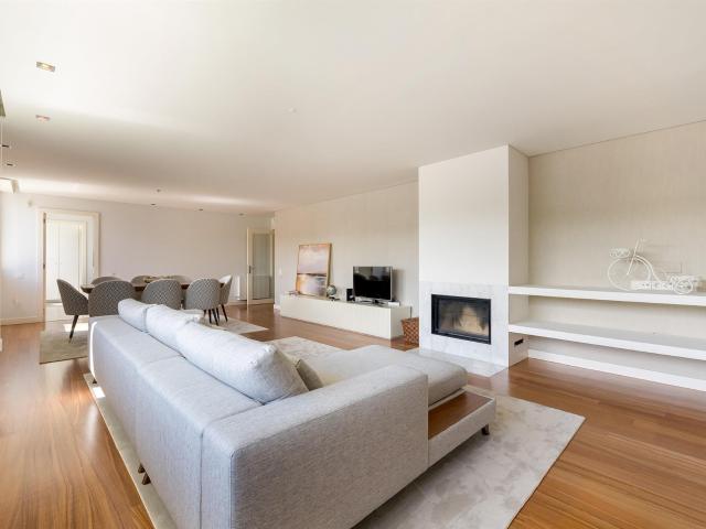 Elegante Apartamento T2+1, no Edifício do Parque 130m² Matosinhos e Leça da Palmeira