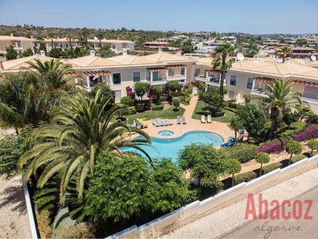 Elegante Apartamento T2 Em Porto De Mós Com Piscina 93m² Lagos santa maria