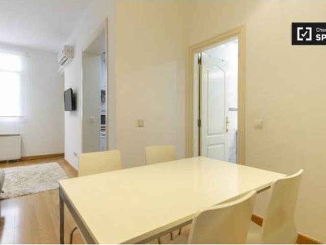 Elegante apartamento de 1 dormitorio con aire acondicionado en alquiler en Salamanca