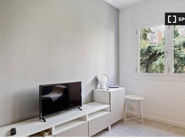 Elegante apartamento de 1 dormitorio en alquiler cerca del metro en el centro de Gràcia