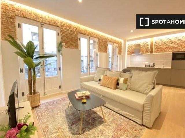 Elegante apartamento de 1 dormitorio en alquiler en La Latina, Madrid