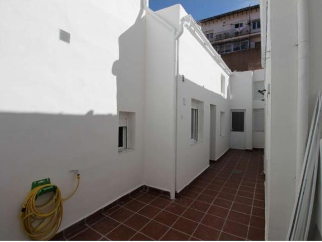 Elegante apartamento de 1 dormitorio en alquiler en Usera, Madrid
