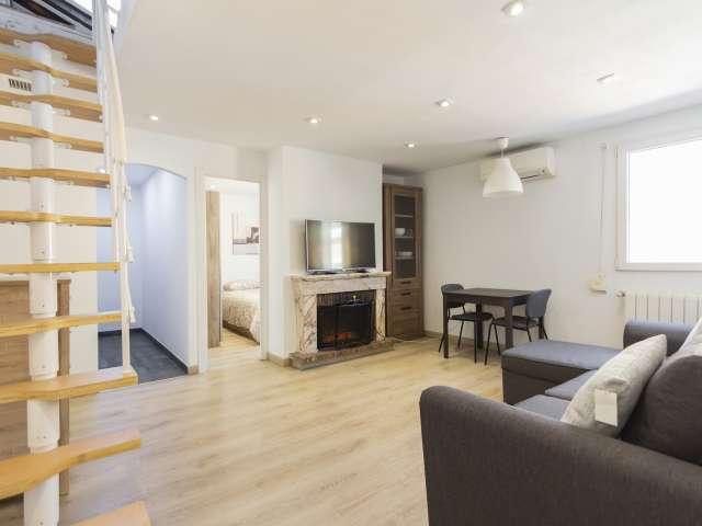 Elegante apartamento de 2 dormitorios en alquiler, Malasaña, Madrid