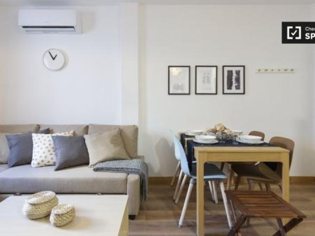 Elegante apartamento de 2 dormitorios en alquiler en Madrid Río