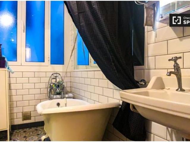 Elegante apartamento de 2 dormitorios en alquiler en El Raval