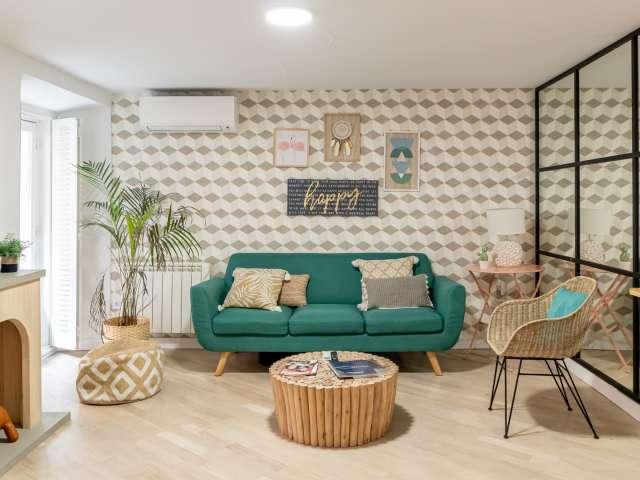 Elegante apartamento de 2 dormitorios en alquiler en La Latina, Madrid
