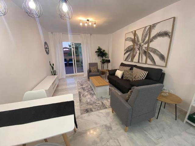 Elegante apartamento en La Reserva de Marbella: Un perfecto barrio de confort y tranquilidad