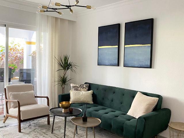 Elegante Apartamento en planta baja en alquiler en Milla de Oro de Marbella