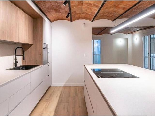 Elegante apartamento reformado en Portaferrissa, en el corazón más exclusivo del Gótico