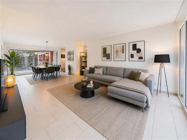 Elegante appartamento di 4.5 locali con vista panoramica e doppia terrazza ad Agno