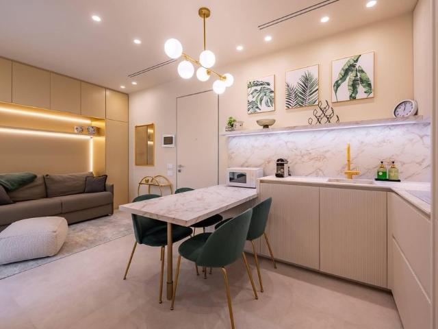 Elegante appartamento di nuova costruzione con terrazzo