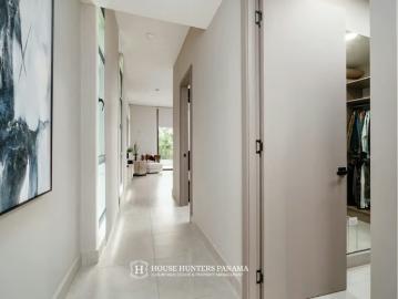 Elegante casa en venta en Boquete | 3 recámaras por 950000.00 en Alto Boquete
