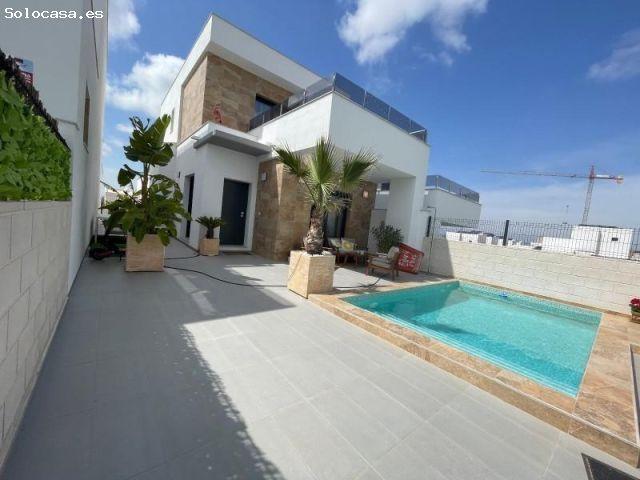 Elegante Chalet de Obra Nueva en Benijofar por solo €380,000