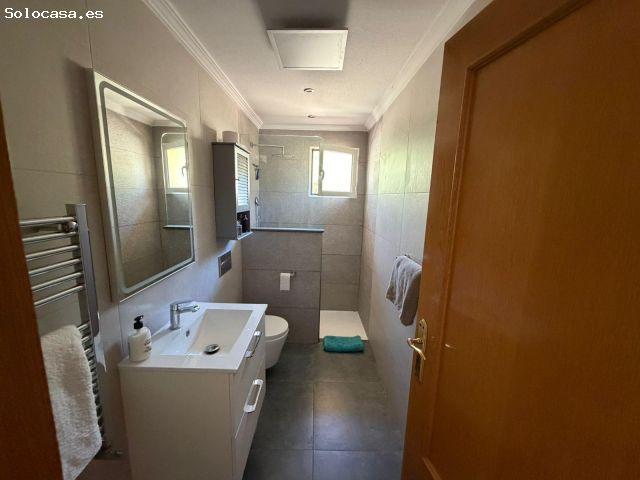 Elegante Chalet en Venta en Totana Zona de los Huertos por €450.000