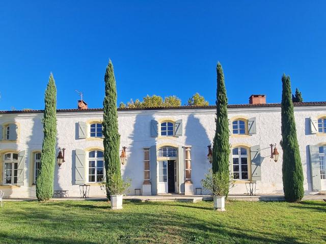 Élégante Chartreuse Du XVIIIe Siècle En Position Dominante S. 803m² Port Sainte Marie