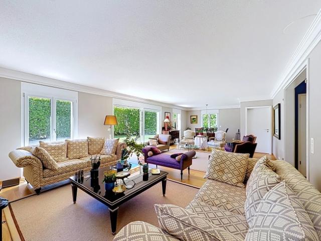 Elegante Familienvilla in Founex