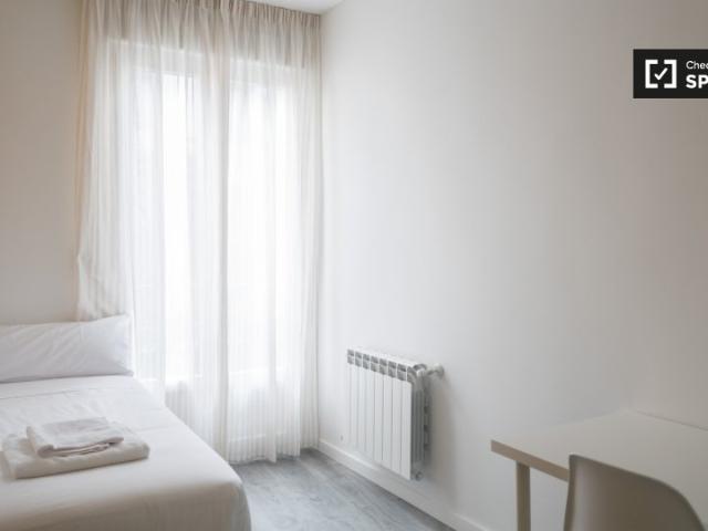 Elegante habitación en alquiler en Madrid Centro
