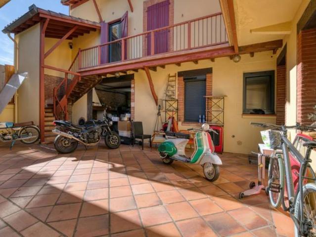 Elégante maison avec piscine à Toulouse 238m²