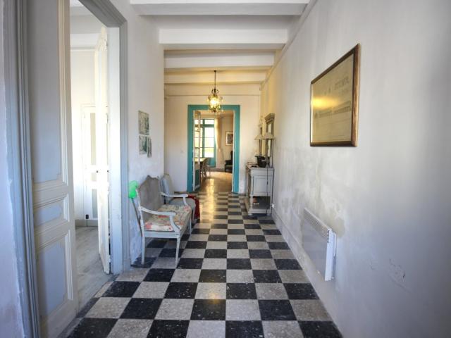 Elégante maison bourgeoise avec une grange attenante avec permission de convertir!