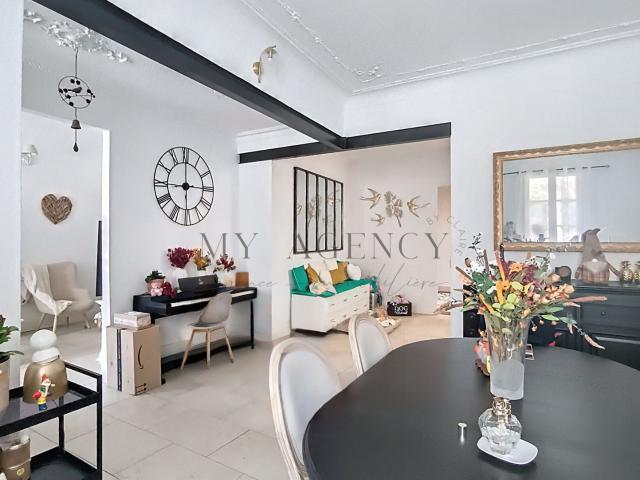 Élégante Maison Bourgeoise Rénovée Cachet & Confort à NIZAS 190 M2 6 chambres