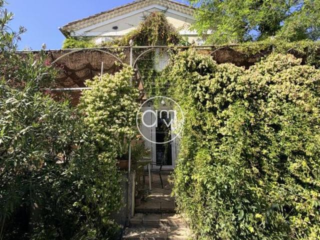 Elegante maison de caractère sur les hauteurs de Toulon