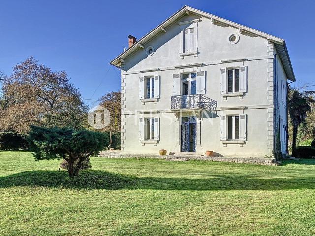 Élégante maison de maître de 1913 avec piscine proche de Dax 222m² Candresse