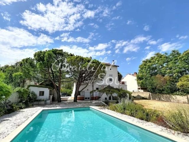 Élégante maison de maître des années 1930 avec jardin paysager et piscine PRADES