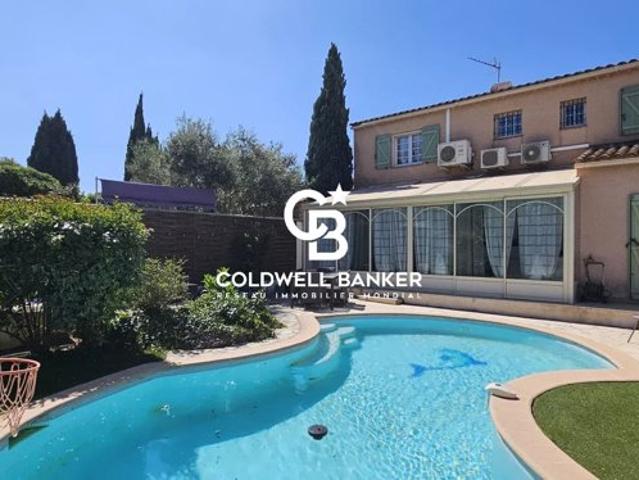 Elégante maison familiale avec piscine à Fréjus