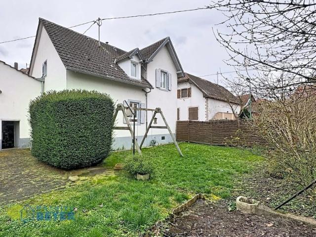 Élégante maison familiale dans un environnement privilégié à Hoenheim