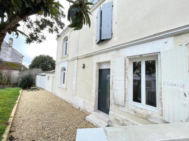 Elégante maison réhabilitée  prête à vivre ANGOULEME 16