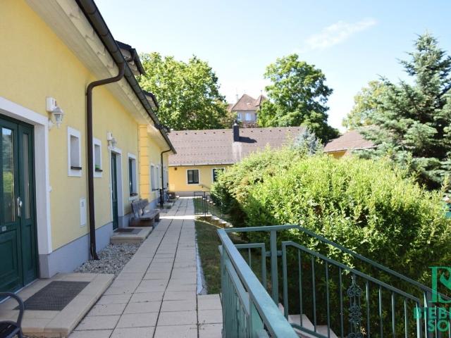 Elegante Maisonette mit Garten beim Lainzer Platz´l