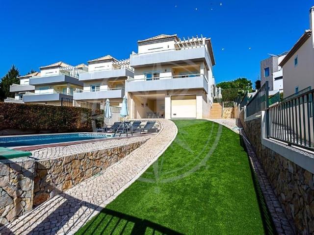 Elegante moradia com 4 quartos em Tavira, em condomínio fechado com piscina privada, jardim e vista para o mar, Tavira, Near town centre