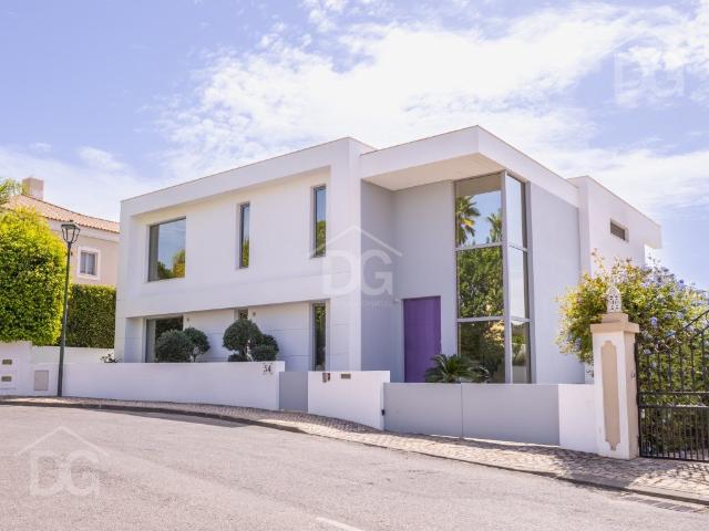 Elegante Moradia Contemporânea V3 em Varandas do Lago, a doi. 0m² Almancil