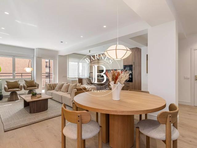 Elegante piso con terraza y garaje junto al Parque del Retiro