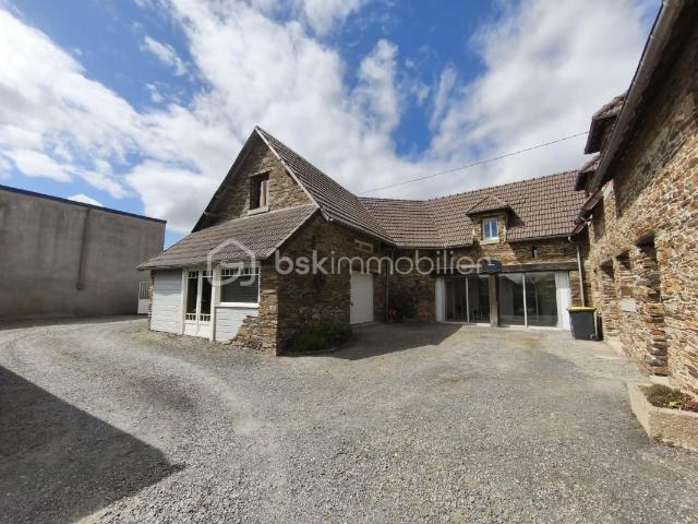 ÉLEGANTE PROPRIETE *175 M² * SAINT LO 3 MIN