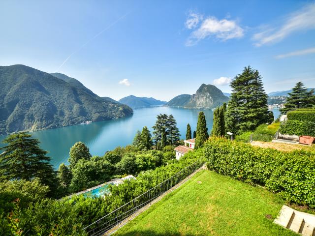 Elegantes Duplex mit Garten und atemberaubendem Blick auf den Luganersee