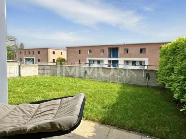 Elegantes Haus in Arzo, nur einen Steinwurf von der italienischen Grenze entfernt