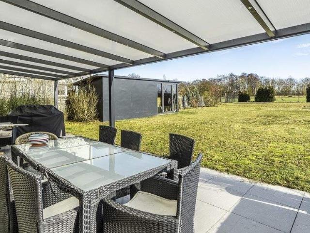 Elegantes Wohndomizil mit großzügigem Grundstück und hochwertiger Ausstattung