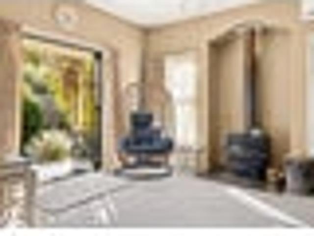 Elegantly Presented Comfort and Simplicity