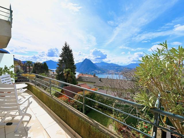 Eleganz und Charakter: Triplex Apartment mit Panoramablick