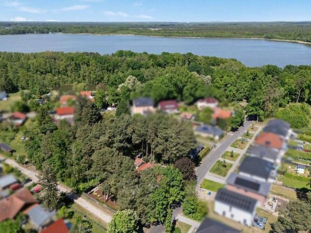 Eleganz und Lebensqualität vereint Designer Refugium mit Einliegerwohnung nur wenige Schritte vom Strand entfernt