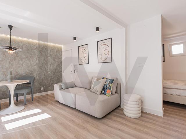 Elegance and Exclusivity, 1 Bedroom Apartment in the Heart of Lisbon