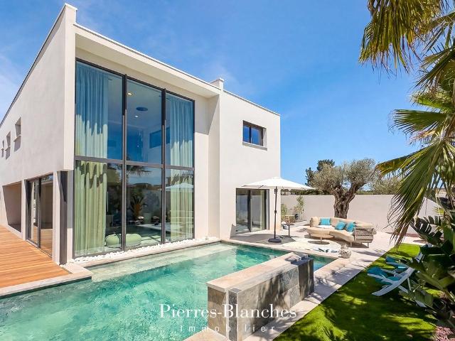 Elegance Blanche ® 216m² Agde Cap d'Agde