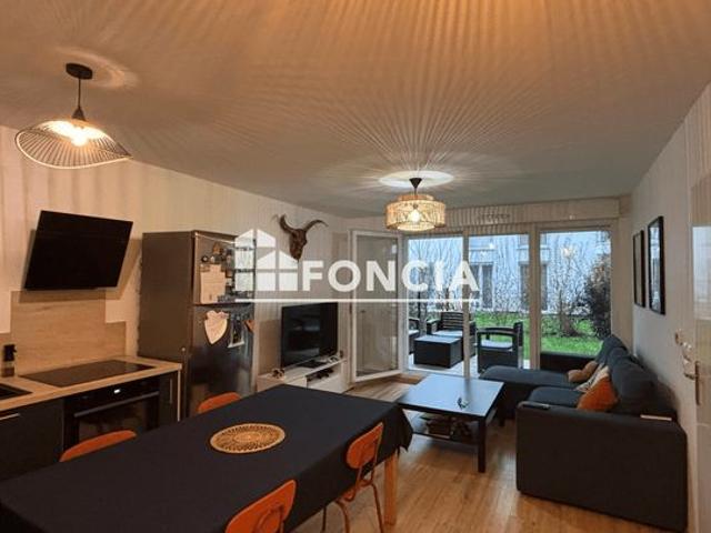 Élégance, confort et extérieur: appartement coup de cœur en rez de jardin